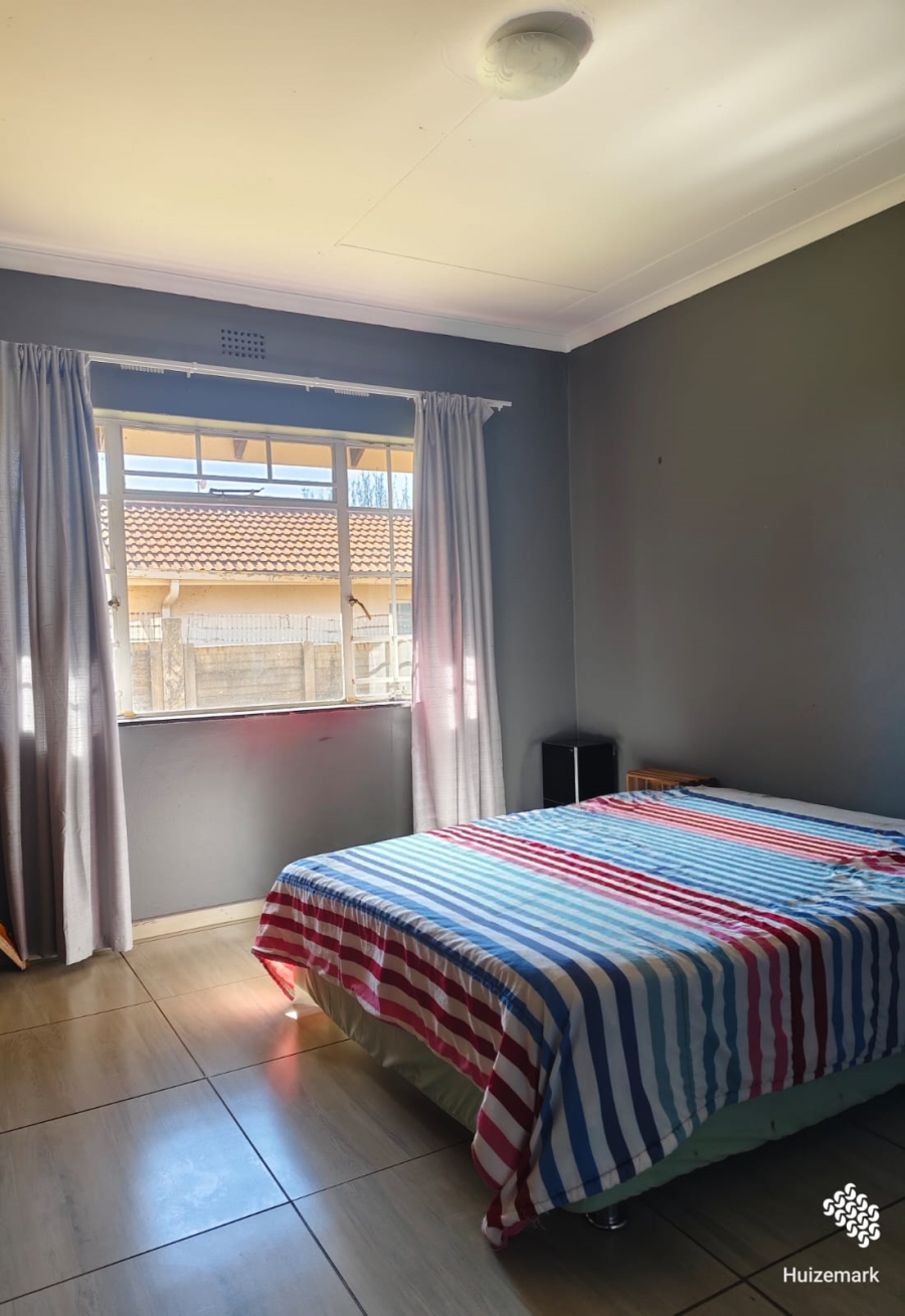 3 Bedroom Property for Sale in Vaalpark Free State